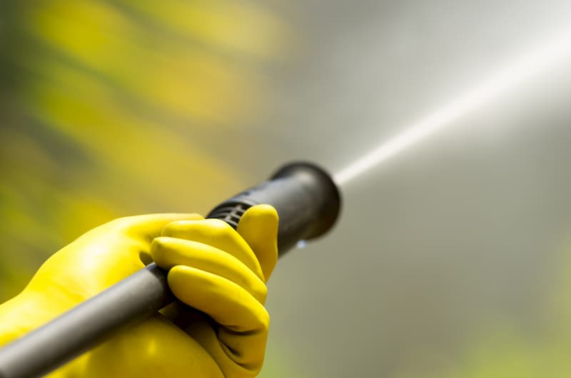 Top 3 Tips For Choosing An Orland Park Pressure Washer